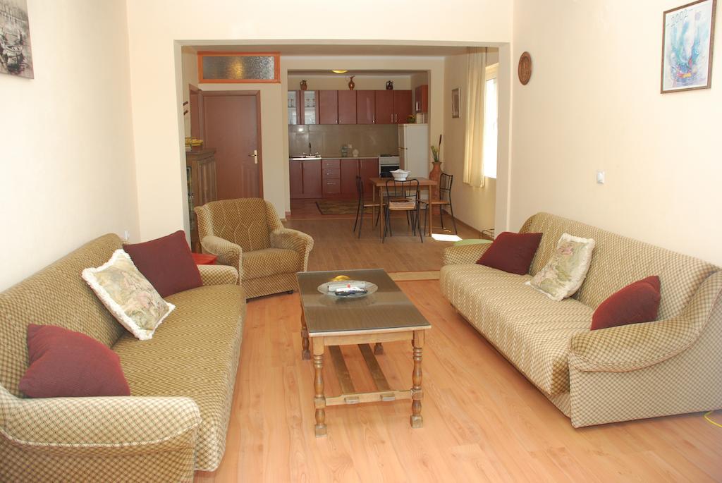 Apartments Ismy Ulcinj Zimmer foto